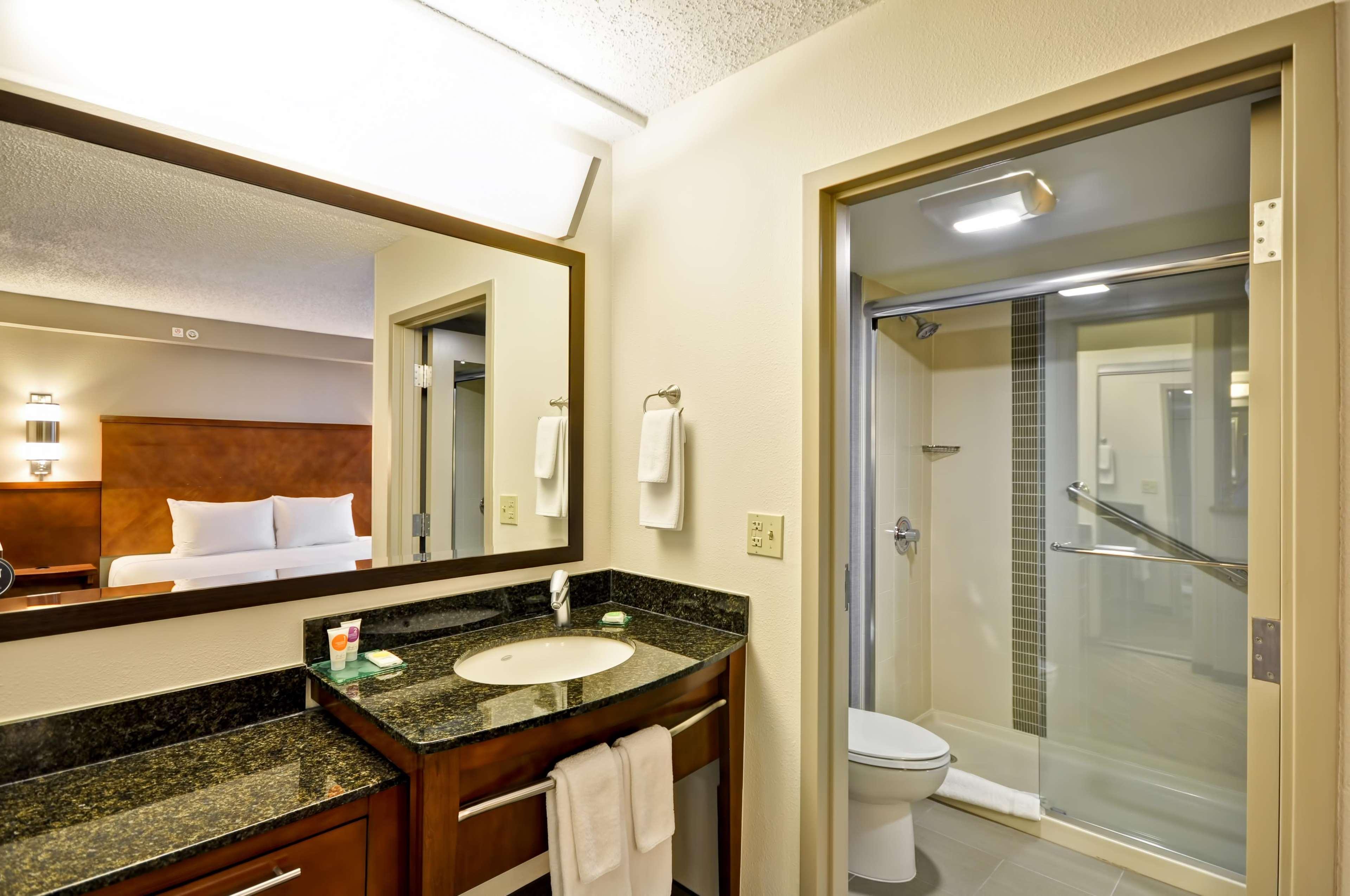 Hyatt Place Albuquerque Uptown Extérieur photo